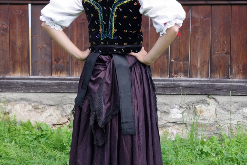 Ženský kroj / Ženský kroj - Gočovo - foto