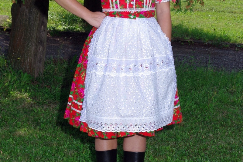 Ženský kroj / Ženský kroj - Vlachovo - foto