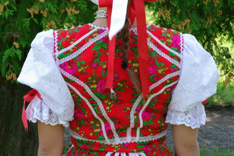 Ženský kroj / Ženský kroj - Vlachovo - foto
