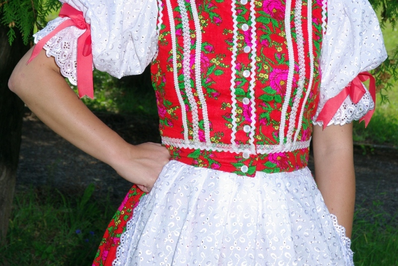 Ženský kroj / Ženský kroj - Vlachovo - foto