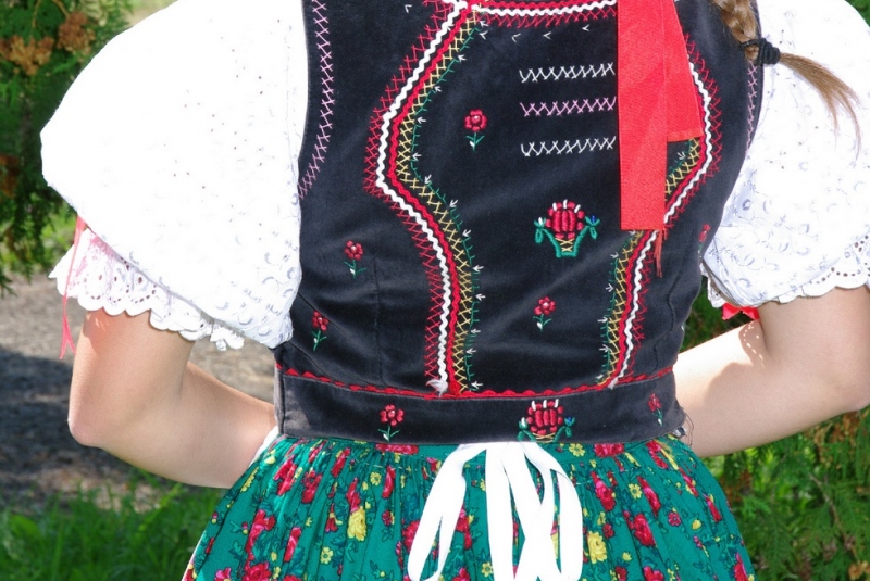 Ženský kroj / Ženský kroj - Vlachovo - foto