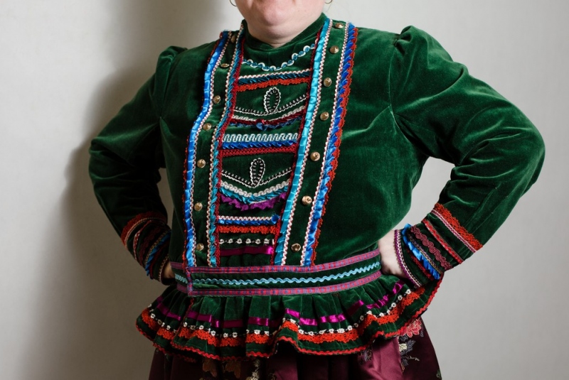 Ženský kroj