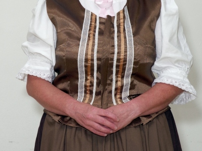 Ženský kroj - Čierna Lehota